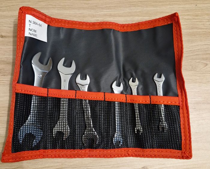 Pochette clé plate facom.