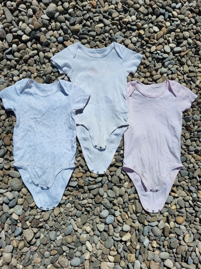 Lots de 3 body 3ans.