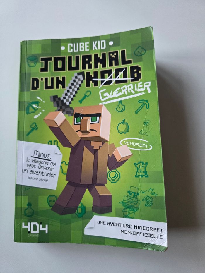 Livre minecraft (journal d'un noob) 1 - photo numéro 4