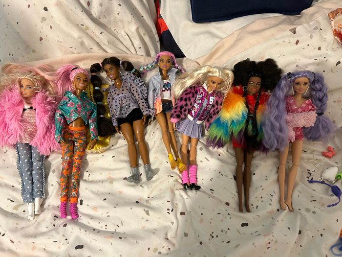 Lot de barbies extra - photo numéro 7