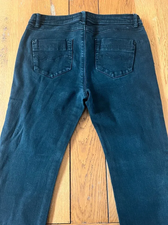 Jeans noir - photo numéro 4