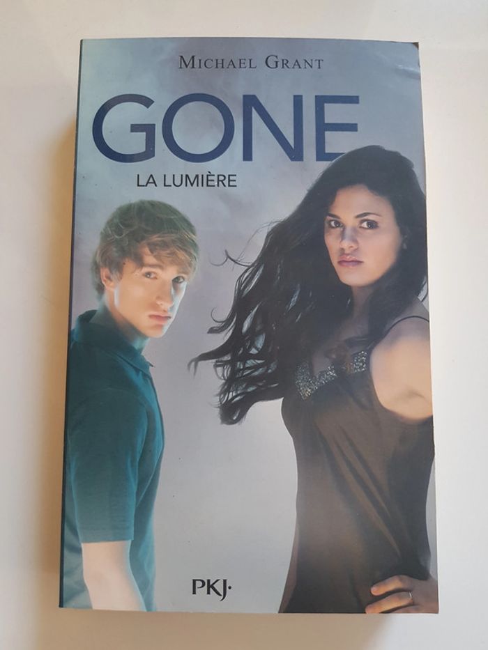 Gone 6. La lumière michael grant - photo numéro 2