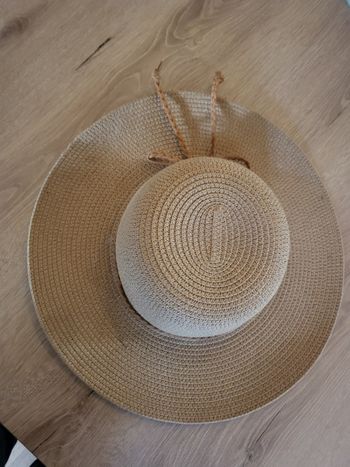 Chapeau