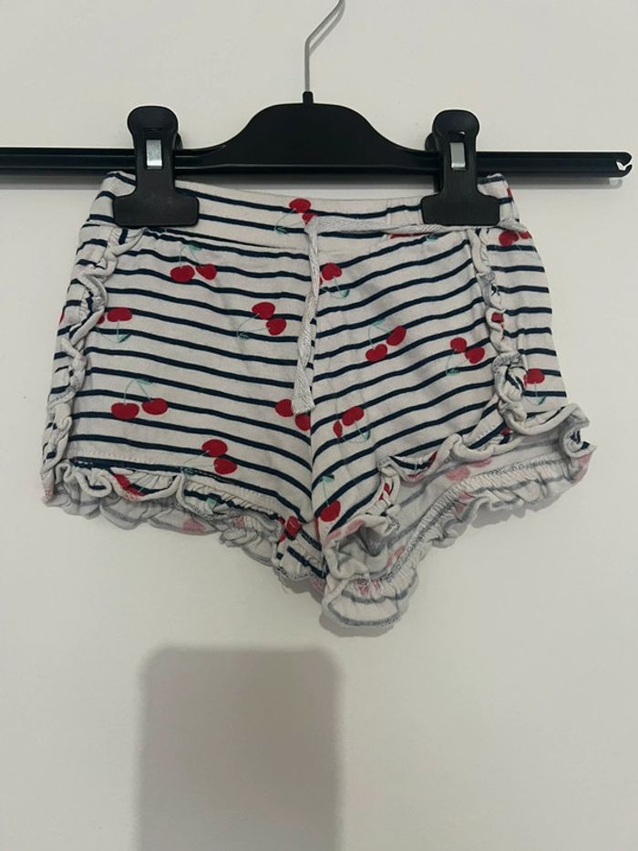 Short 3 ans - photo numéro 3