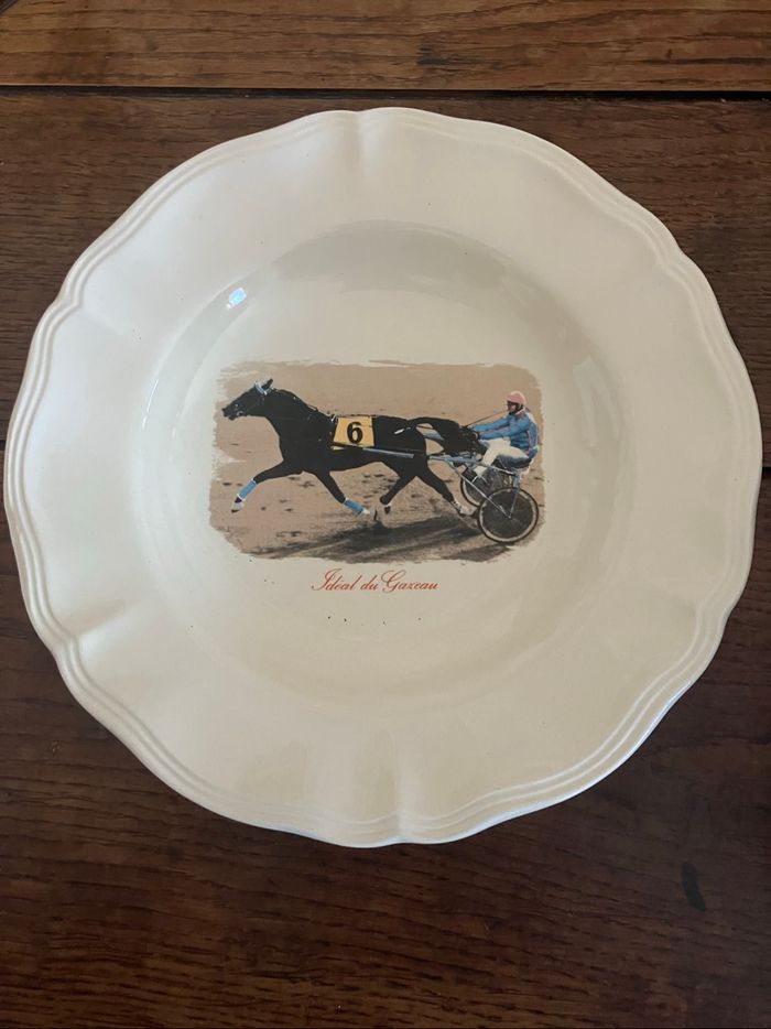 Belle assiette creuse de décoration-Idéal du Gazeau - photo numéro 2