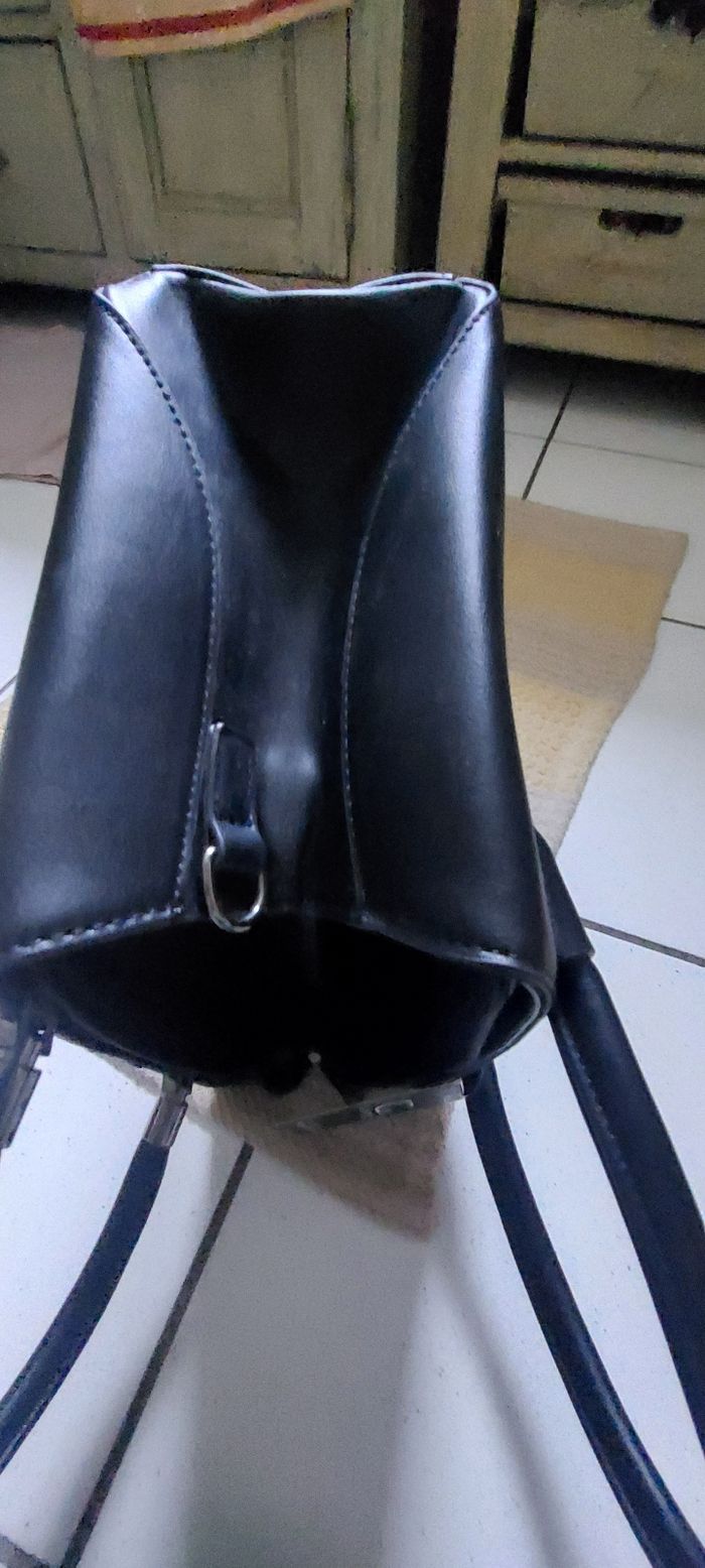 Sac tres chic neuf Gallantry noir - photo numéro 4