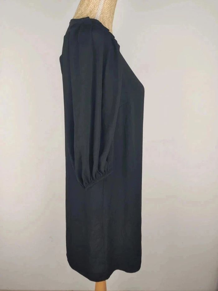 Robe mi-longue manches ballons 3/4 noire détails épaules froncés taille S Zara - photo numéro 3