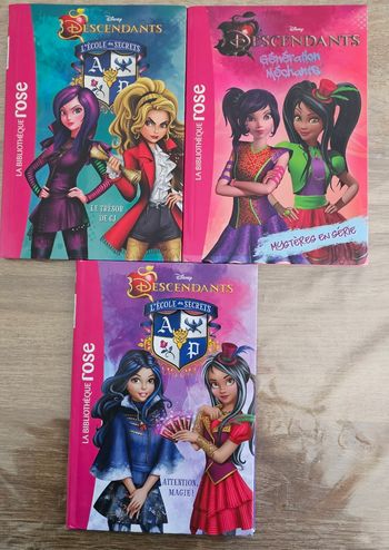 Lot de 3 livres , 6 euros