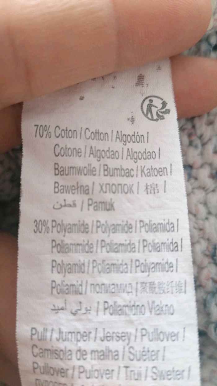 *Pull fille 10 ans - photo numéro 3