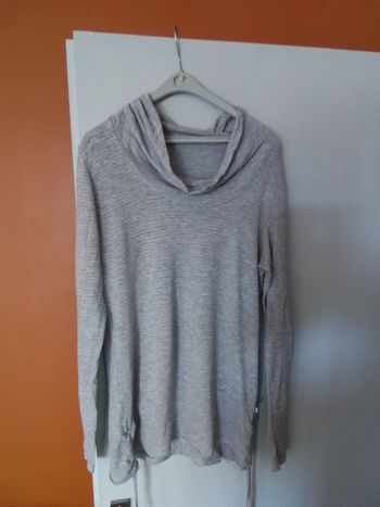 Haut femme col tombant 