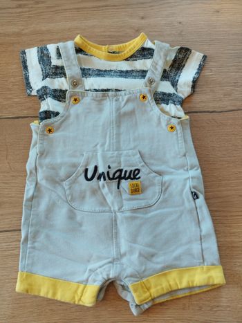 Salopette et tee shirt Sucre d'orge