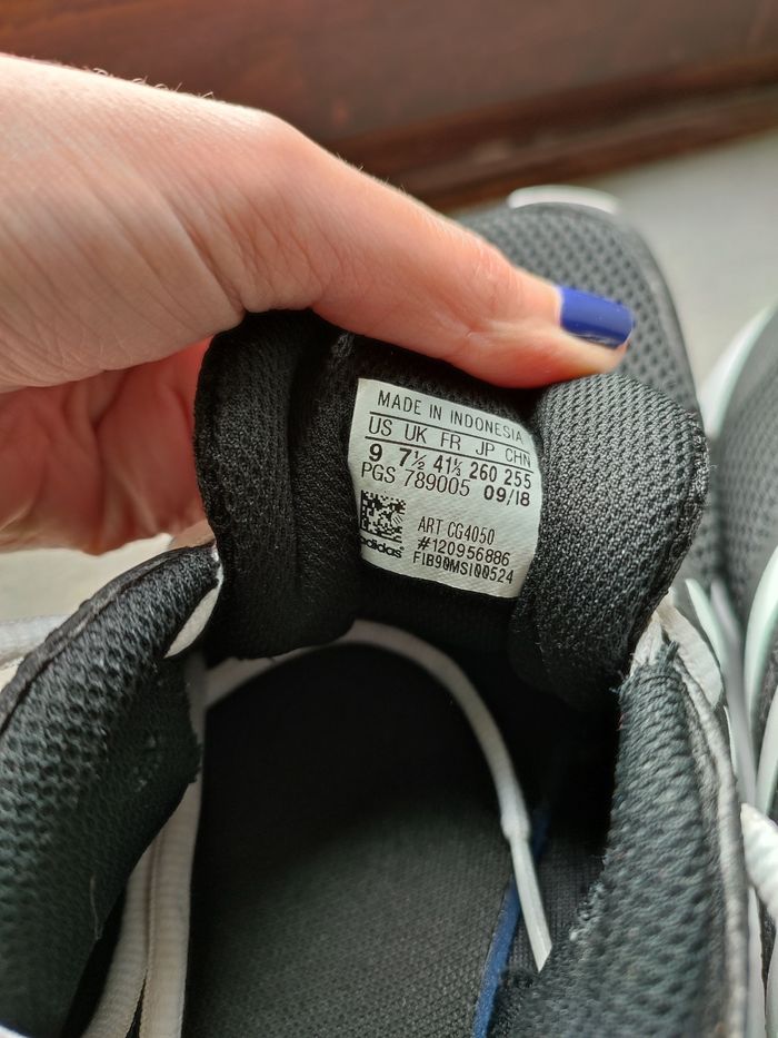 Baskets adidas - photo numéro 4