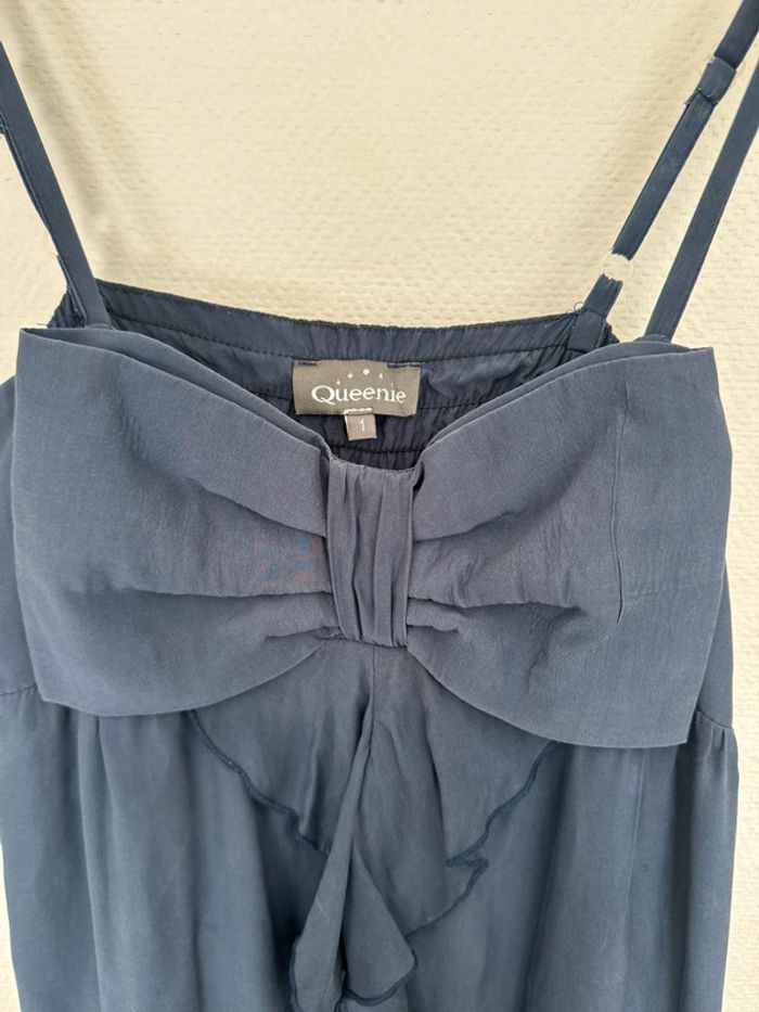 Robe bleue marine - photo numéro 2