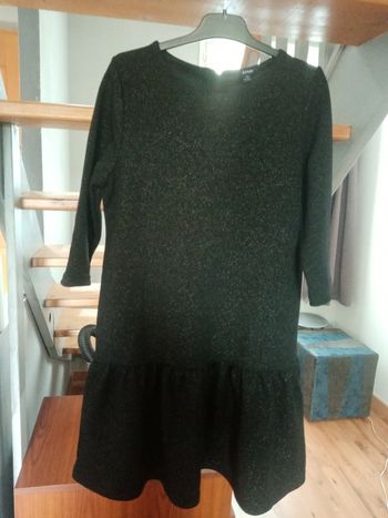 Robe taille 12ans marque kiabi