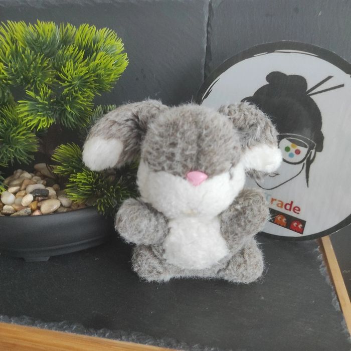 peluche lapin ajena gris blanc marron vintage Nez Rose #geektradepeluche