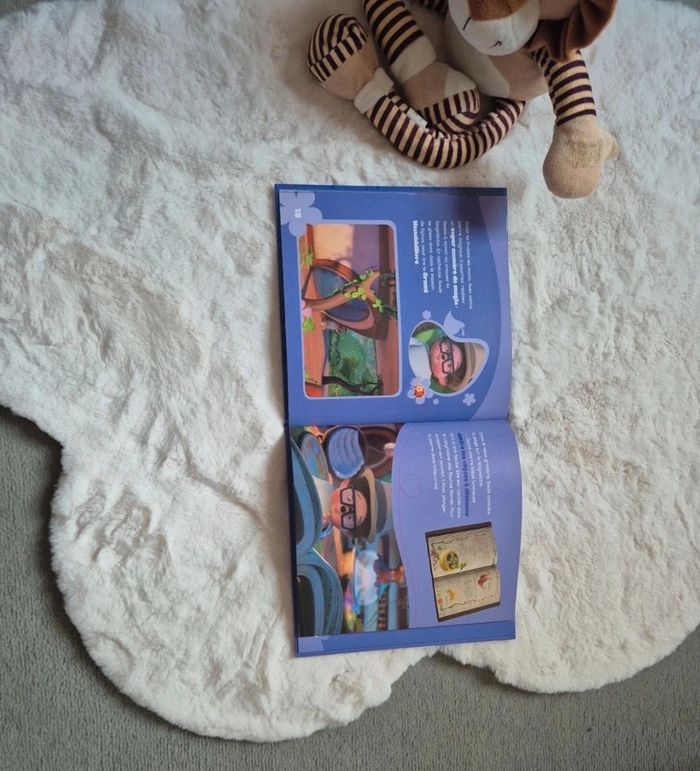 Livre enfant "Un spectacle magique" de Monchhichi - photo numéro 5