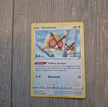 Carte pokemonHoothoot Pv 50 - 120/189 - Carte Commune - Épée et Bouclier - Astres Radieux