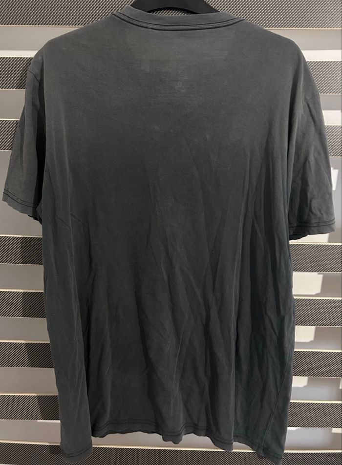 T-shirt Guess - photo numéro 4