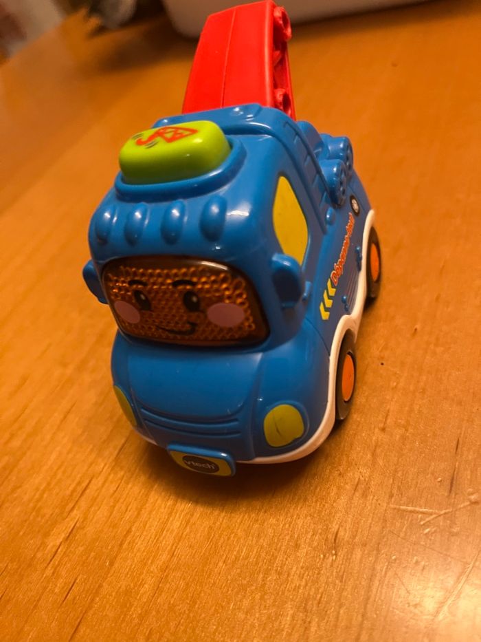 Tut tut bolide - photo numéro 2