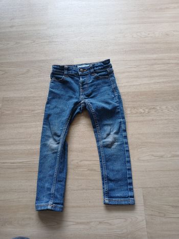 Jean taille 3 ans