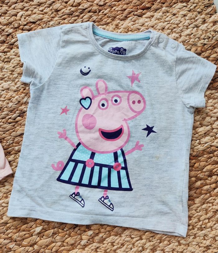 Lot de deux tee-shirts fille 24 mois Pat Patrouille et Peppa Pig - photo numéro 3