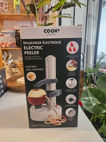 Éplucheur a legumes électeurs 