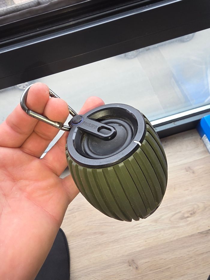 Haut parleur Phillips Grenade - photo numéro 2