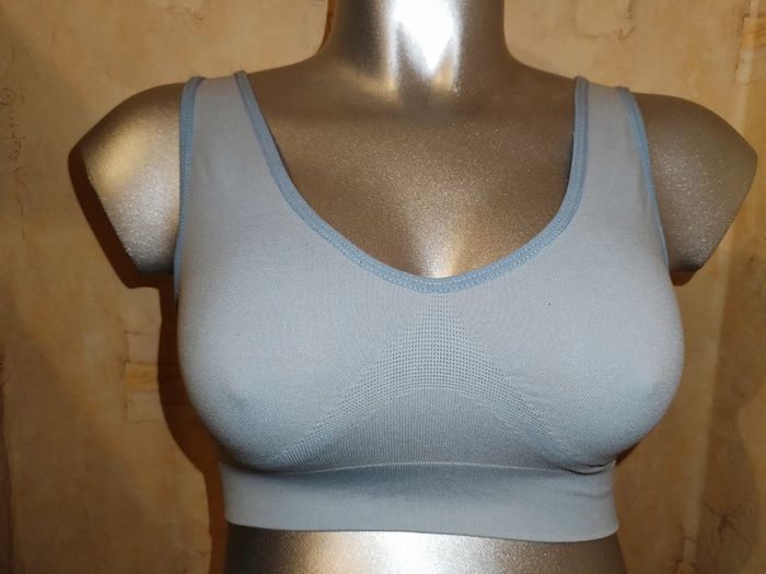 Lot brassière Wonderbra taille L/Xl - photo numéro 4