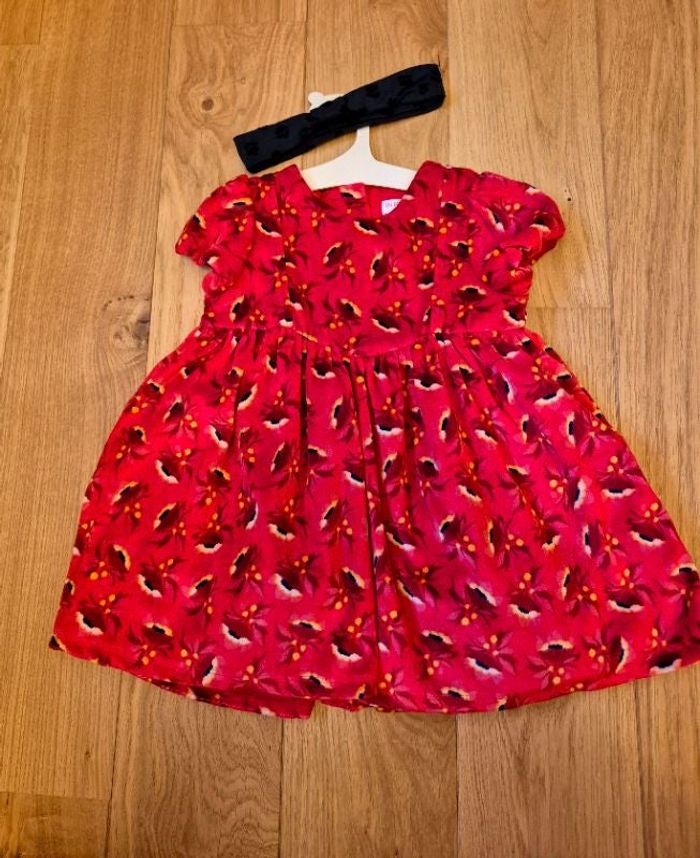 Robe en velours fleurie