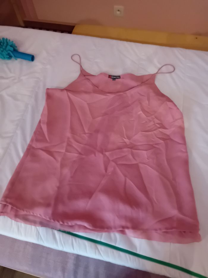 Vetements femmes - photo numéro 2