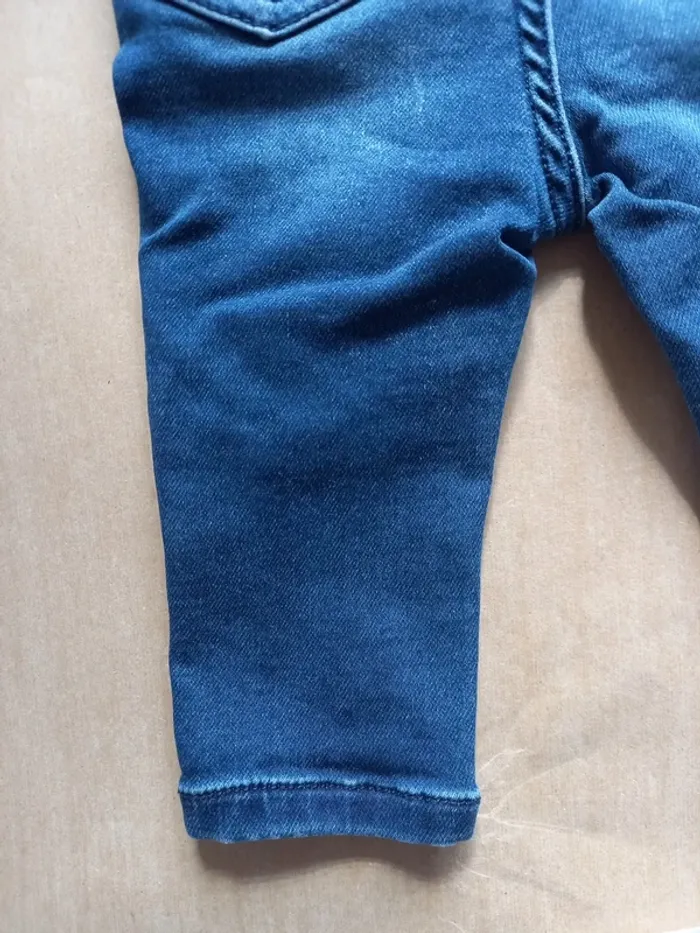 Jeans 6 mois - photo numéro 10
