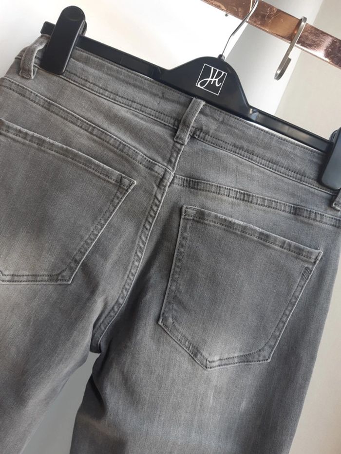 R.display jean taille 34 gris état neuf - photo numéro 8
