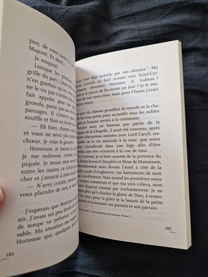 Les colombes du roi soleil - photo numéro 2