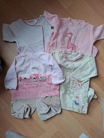 Lot 4 pyjamas 1an #absorba