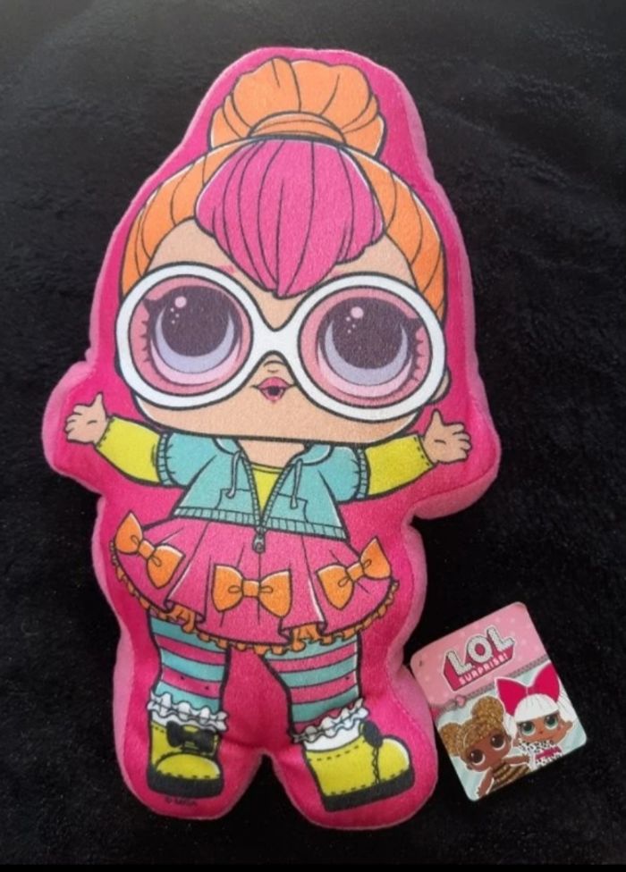 Coussin poupee lol neuf