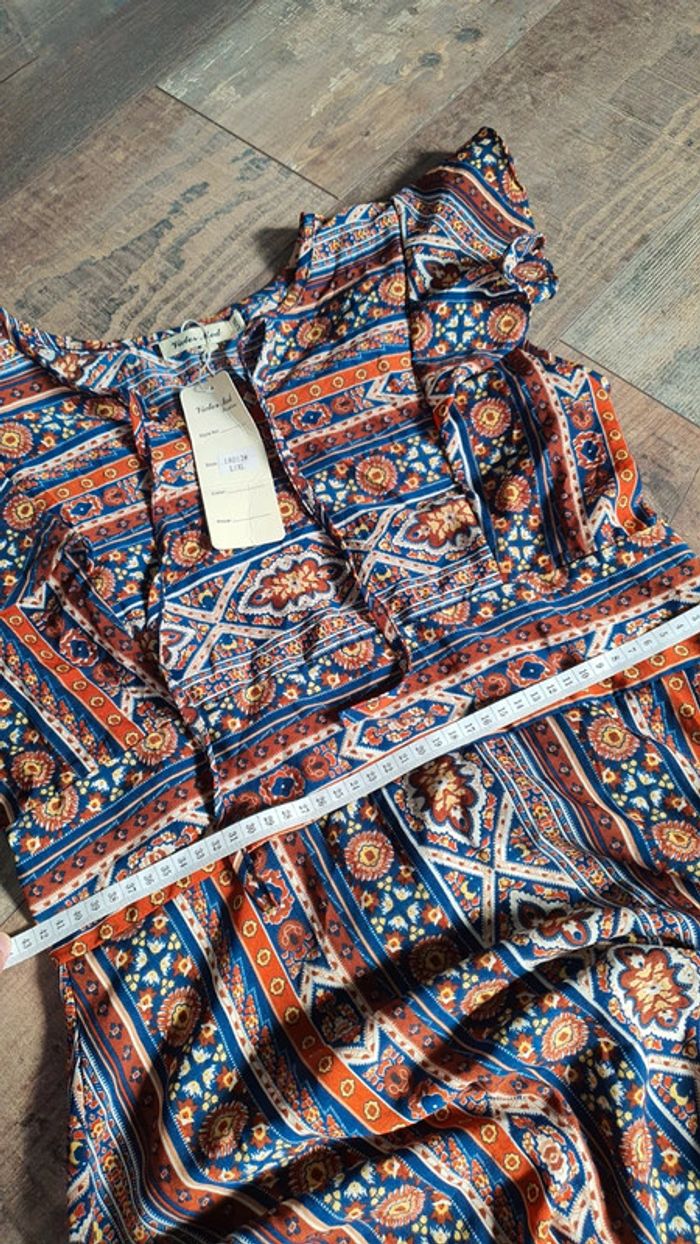 Robe Victor mod taille 40 mais taille 38 en très bon état neuf avec étiquette - photo numéro 5