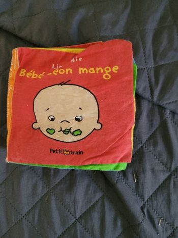 Livre en tissu 6/12 mois