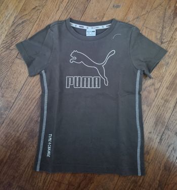 t-shirt vert kaki puma taille 4/5ans