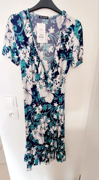 Sublime robe Multiples Taille 3 neuve