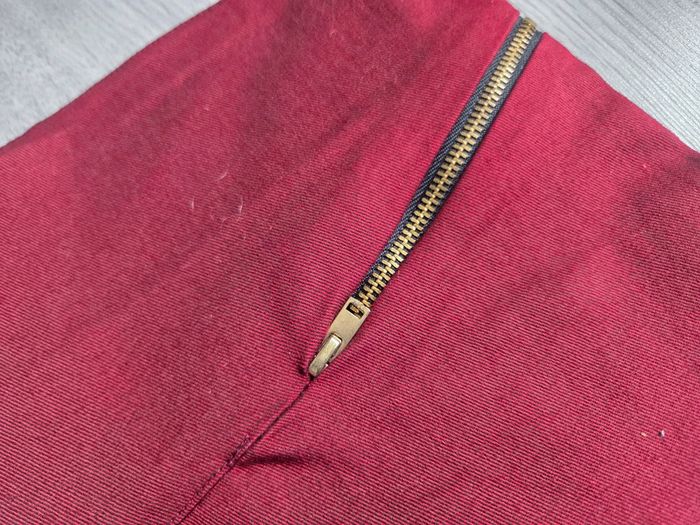 Jupe bordeaux Quzu taille L - avec zip doré - photo numéro 2