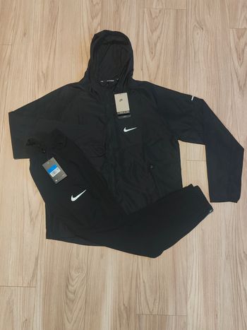 Ensemble running Nike/ Taille M 