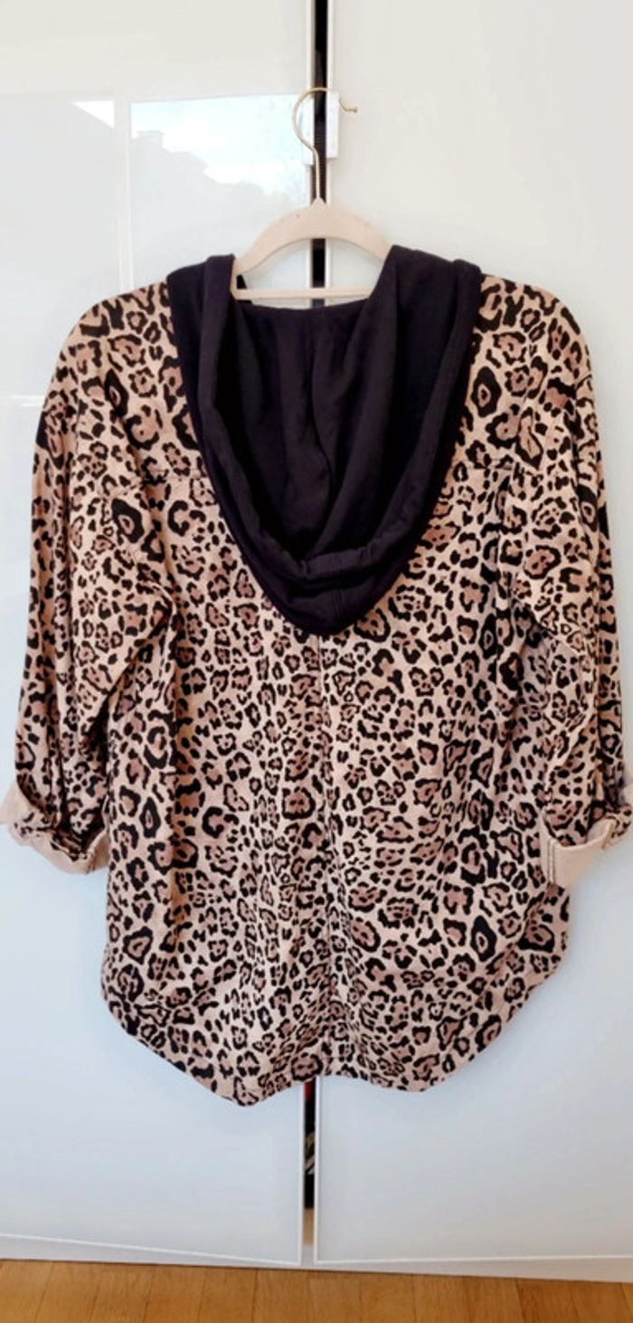 Veste à capuche neuf - photo numéro 3