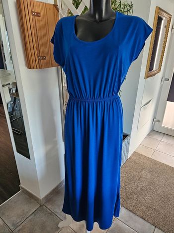 Esmara robe bleu taille M