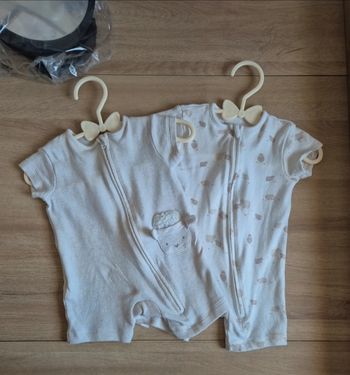 2 combinaisons 1-3 mois