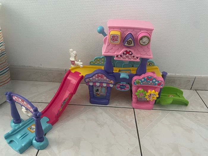 Circuit tut tut bolide Minnie