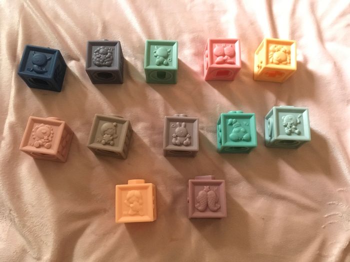 Cubes caoutchouc pour apprendre à compter - photo numéro 4