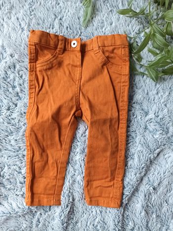 Jean orange 9mois