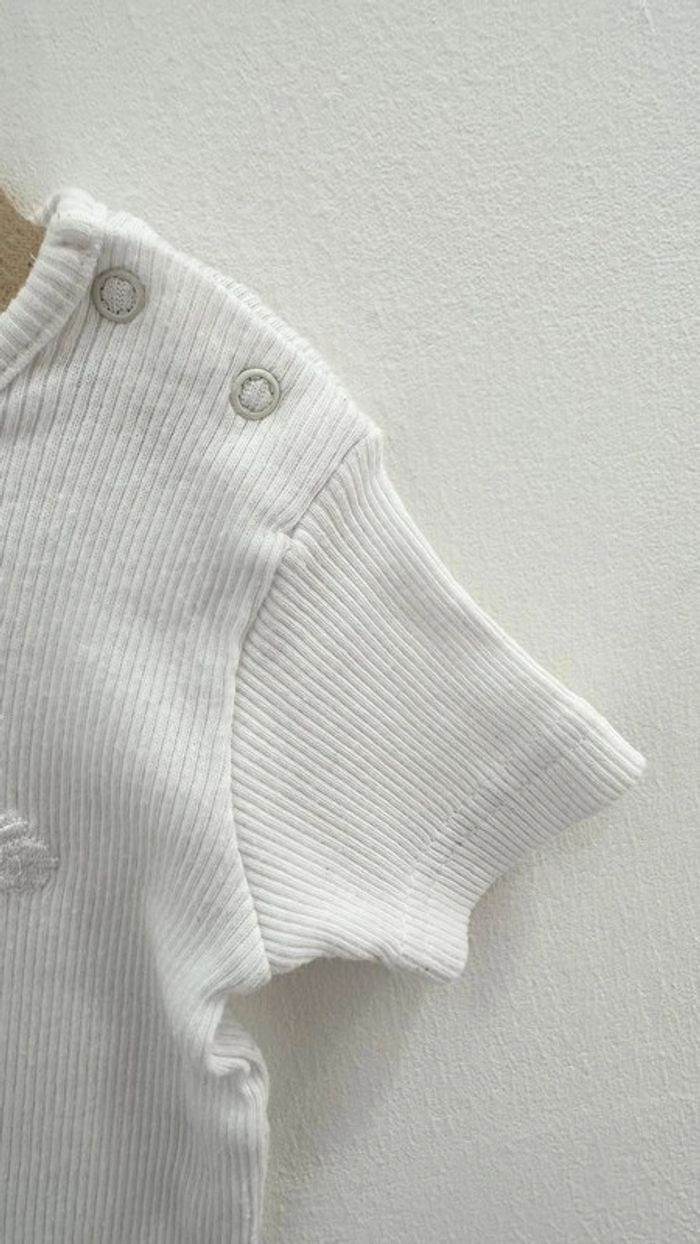 T-shirt blanc a rayures - photo numéro 3
