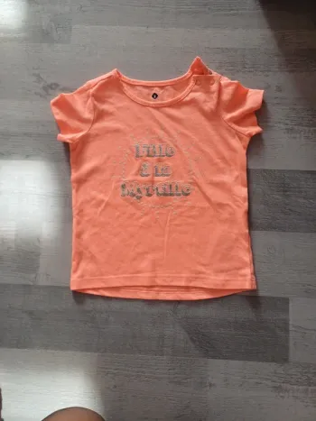 Tee shirt