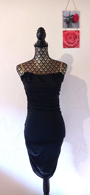 🌸Robe de soirée moulante plissée sur les côtés, taille 34/36